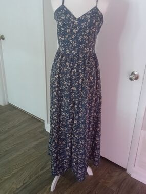 Navy Floral Spaghetti-Strap Maxi Dress